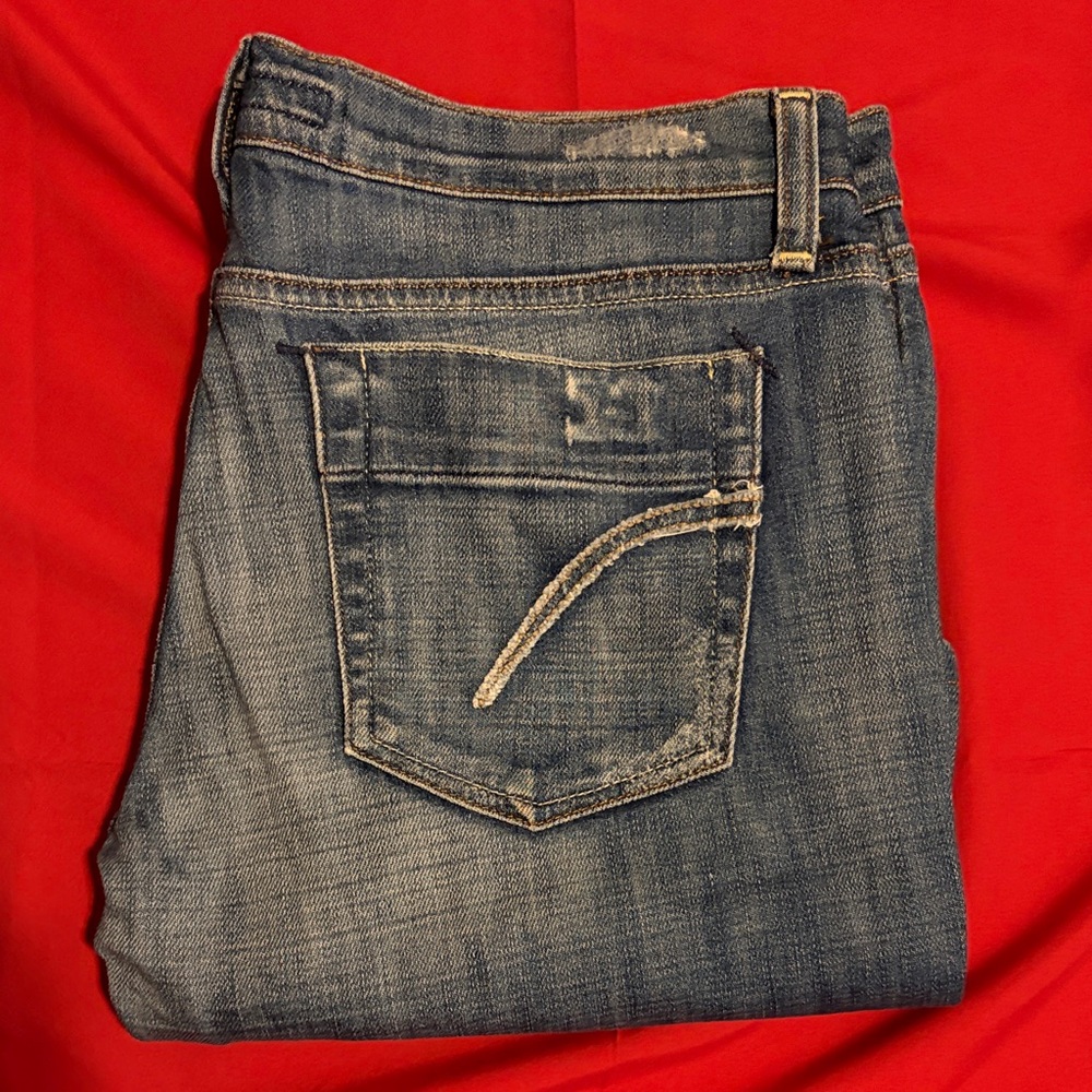 Joe's Jeans Women's Boot Cut in Dark Blue